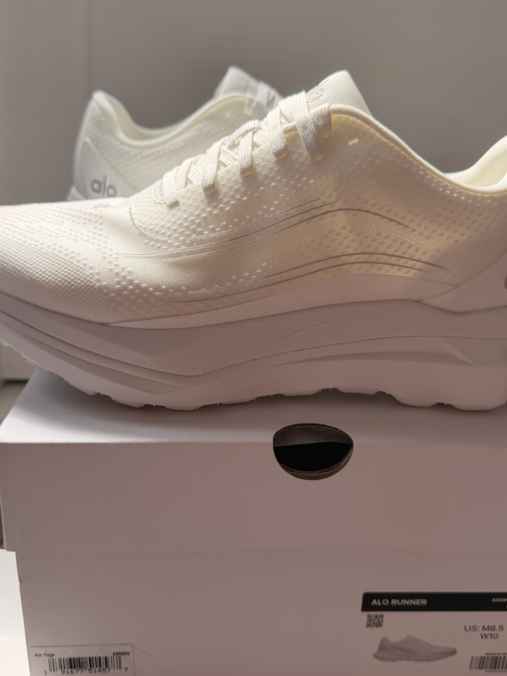 ALO Yoga Women's White Platform Runner Sneaker